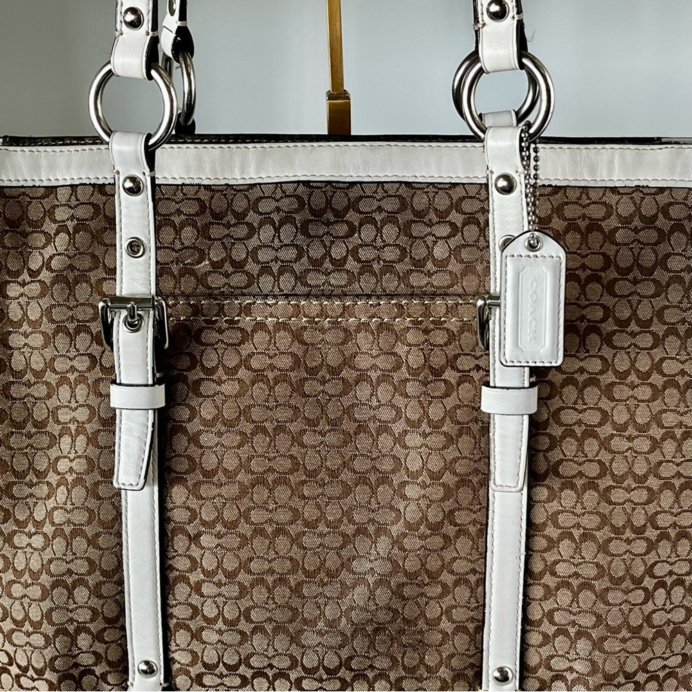 Coach Signature Gallery Tote F11526 Khaki Jacquard White Leather Trim Y2K - Picture 2 of 15
